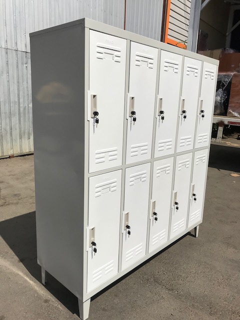 LOCKER METALICO 10 PUERTAS CON CERRADURA